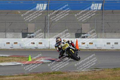 media/Nov-26-2022-Fastrack Riders (Sat) [[b001e85eef]]/Level 2/Session 3 Outside Turn 9/